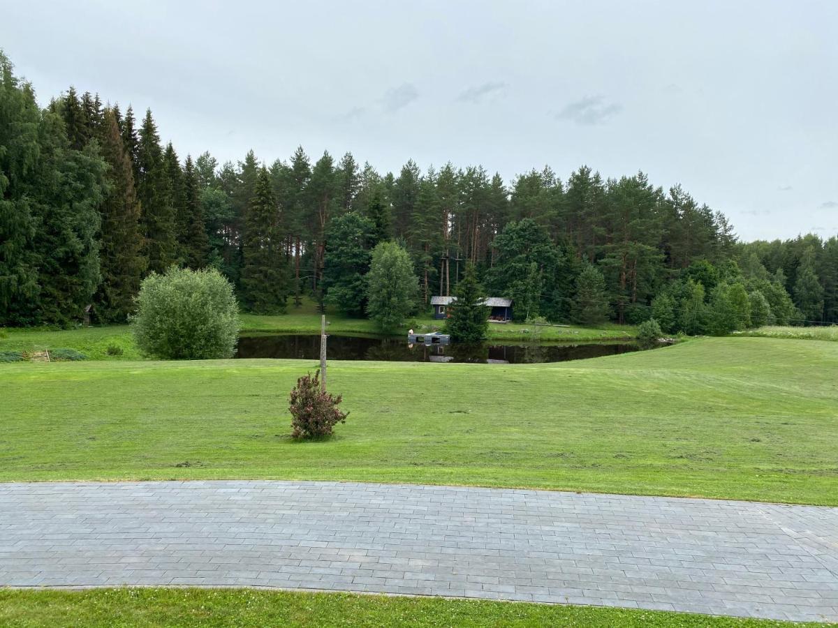 Laettemaa Villa Raanitsa Buitenkant foto